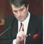 Çeçen Mülteci İçin Yushchenko’ ya Çağrı